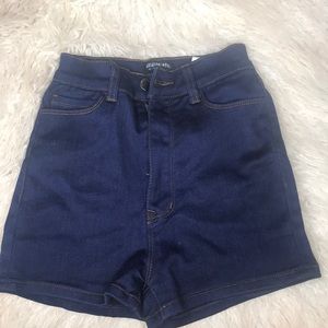 Fashion nova high rise Jean shorts